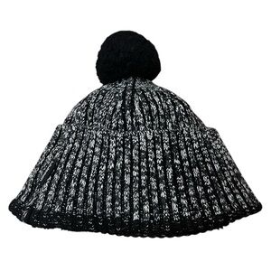 Lululemon Women’s Textured Fleece Lined Knit Pompom Beanie Cozy